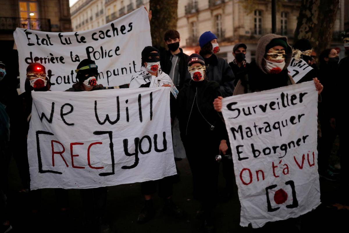 протести франція ройтерс